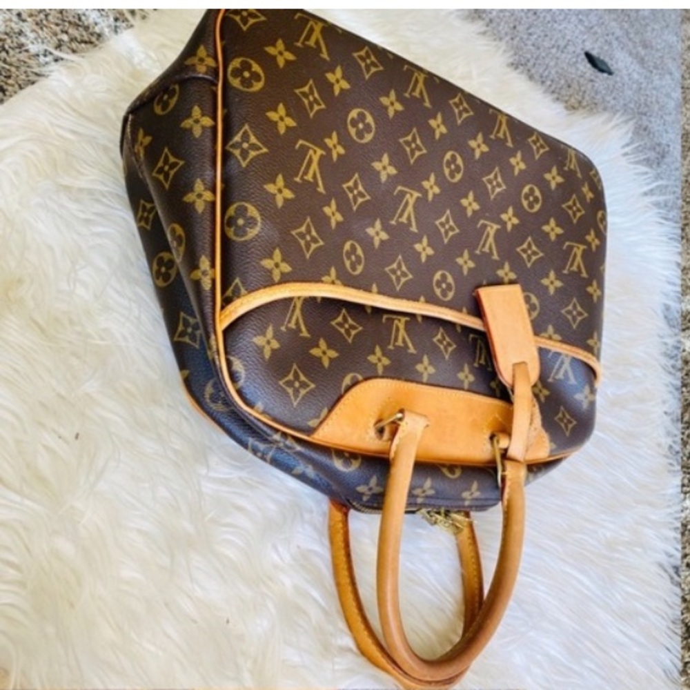 Authentic Louis Vuitton Monogram Deauville - Picture 10 of 12